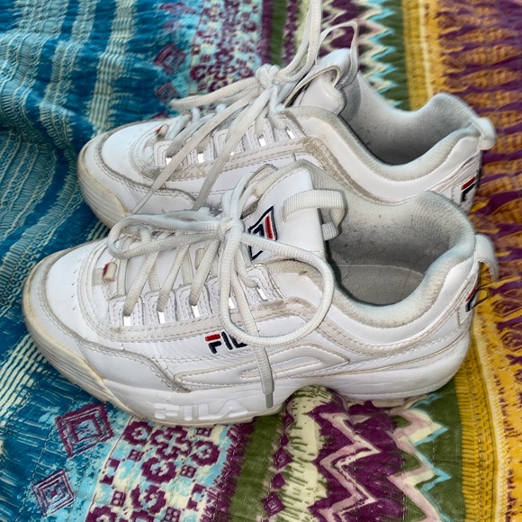 White Fila - Picture 2 of 3